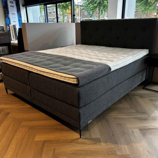 Avek Simmer boxspring