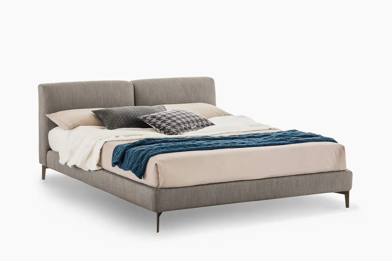 Margot design bed