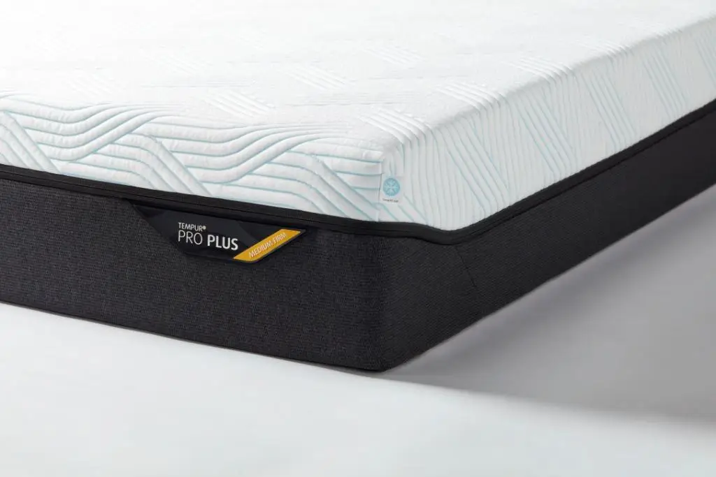 TEMPUR_Pro®_Plus_SmartCool™_Firm_1b