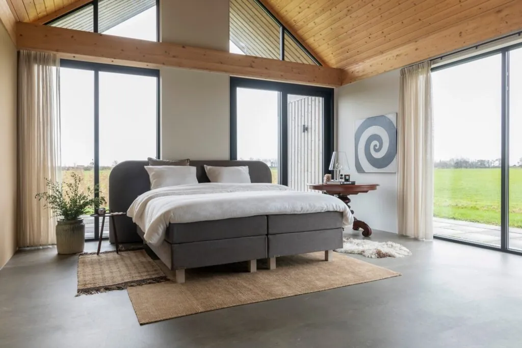 Avek wall 1927 boxspring