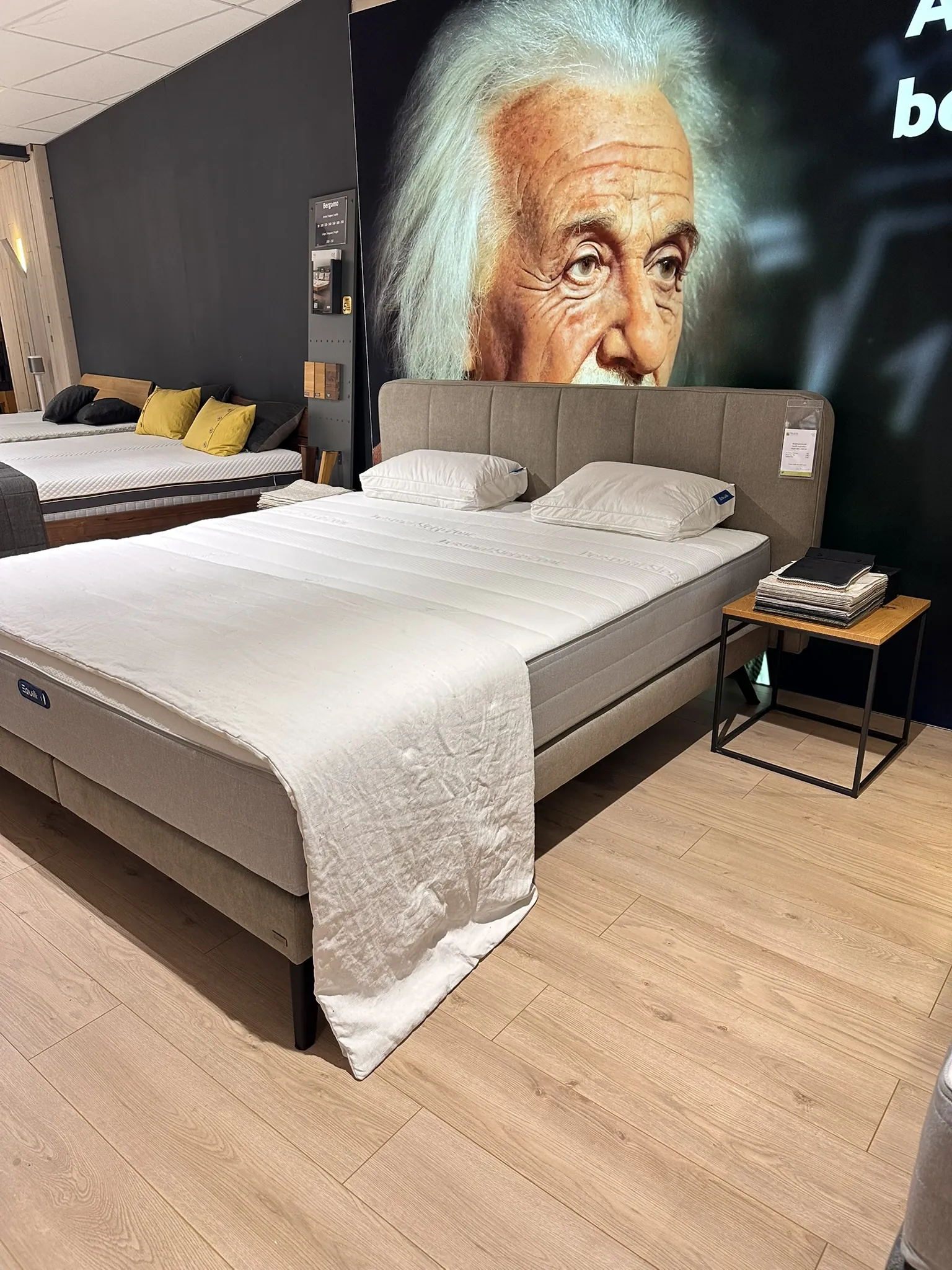 Equillie showroommodel inclusief matrassen